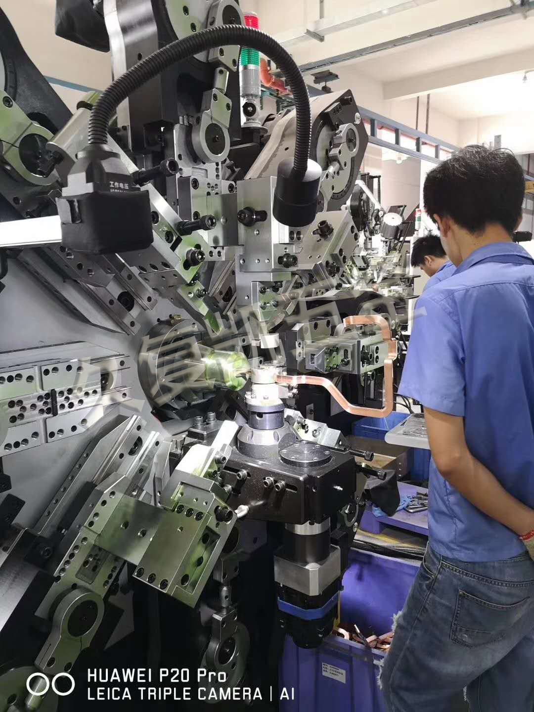 大彈簧設(shè)備02